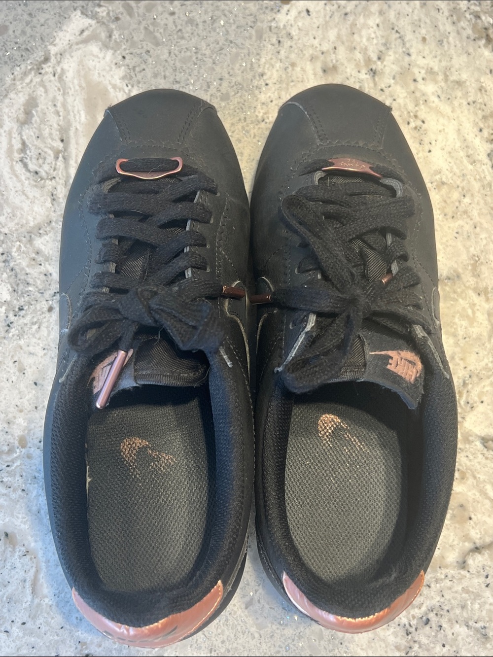 Nike Classic Cortez Bronze Heel Black Leather Sneakers Size 6.5 Like new - Picture 2 of 9
